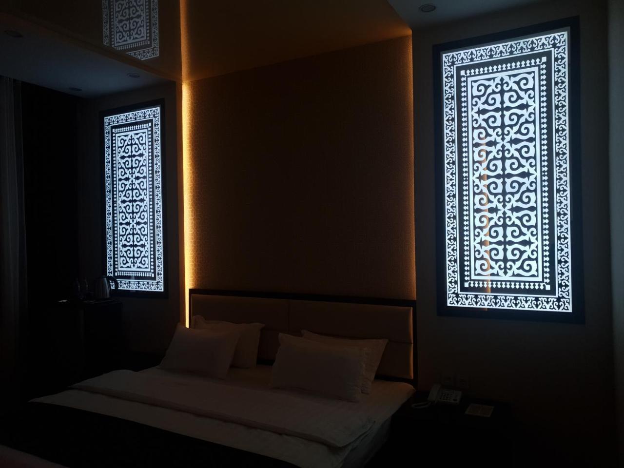 Safir Business Hotel O Dusjanbe Eksteriør billede
